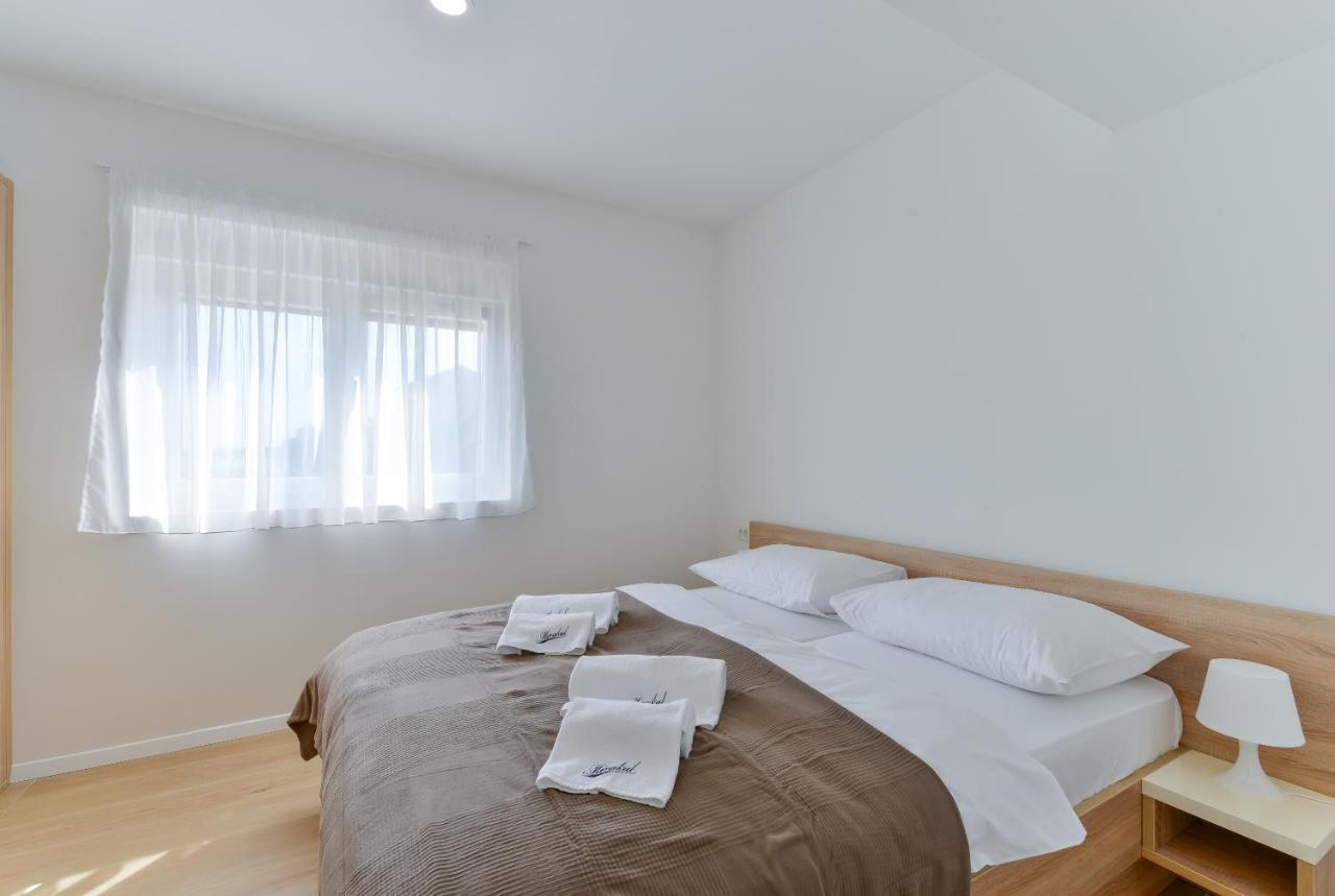 Resort Mirakul ヴィル エクステリア 写真